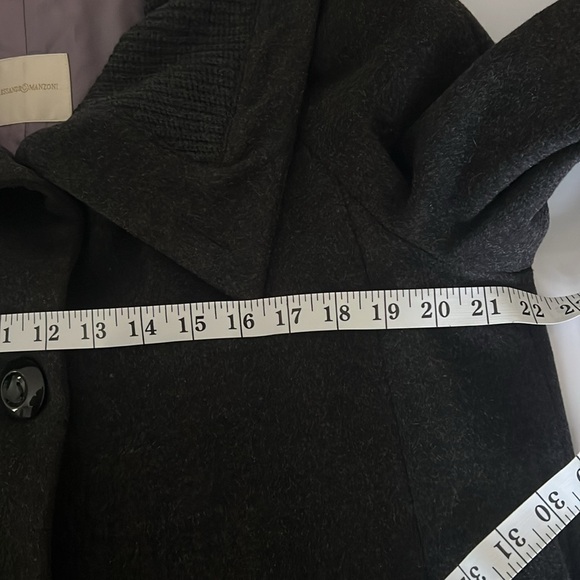 Alessandro Manzoni Woman’s Grey Wool & Cashmere Coat Made in Italy Size: It 46 - Picture 10 of 11
